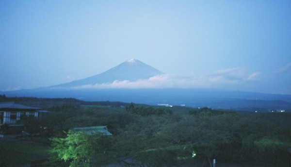 fuji_dusk.jpg